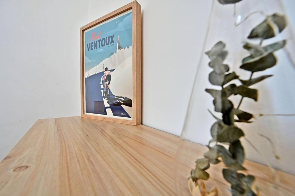 Au Coeur Des Platanes - Parking Gratuit Sous-Terrain - Clim - Balcon Avignon Exterior foto